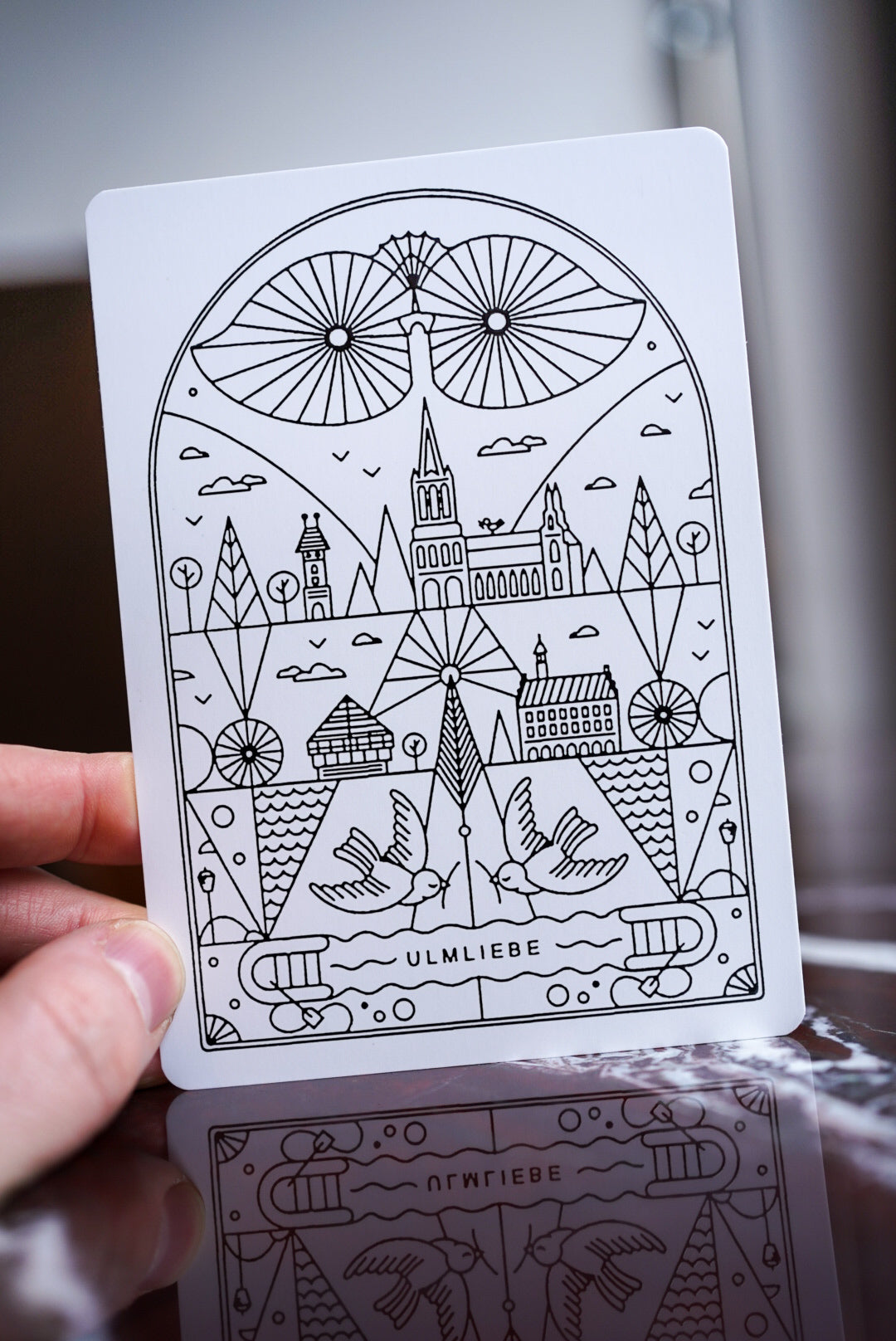 "Ulmliebe" Postkarte mit schwarzem Glanzlack